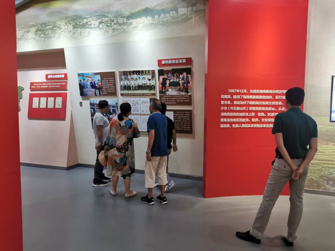 1595317876679440.jpg 9d97f75ec353e2ea2f2f02eda1d7a37.jpg