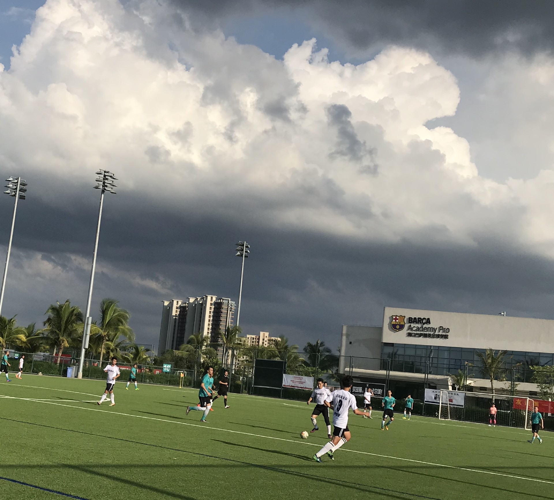 1597634394160325.jpg 5c5bf819f2a961443ba384db0d8694d.jpg